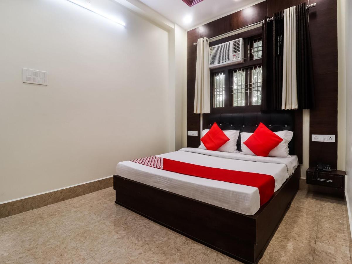 Oyo 74578 Hotel Al-Diyafa Hyderabad Bagian luar foto