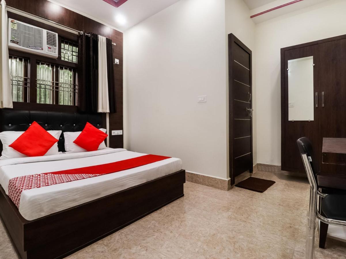 Oyo 74578 Hotel Al-Diyafa Hyderabad Bagian luar foto